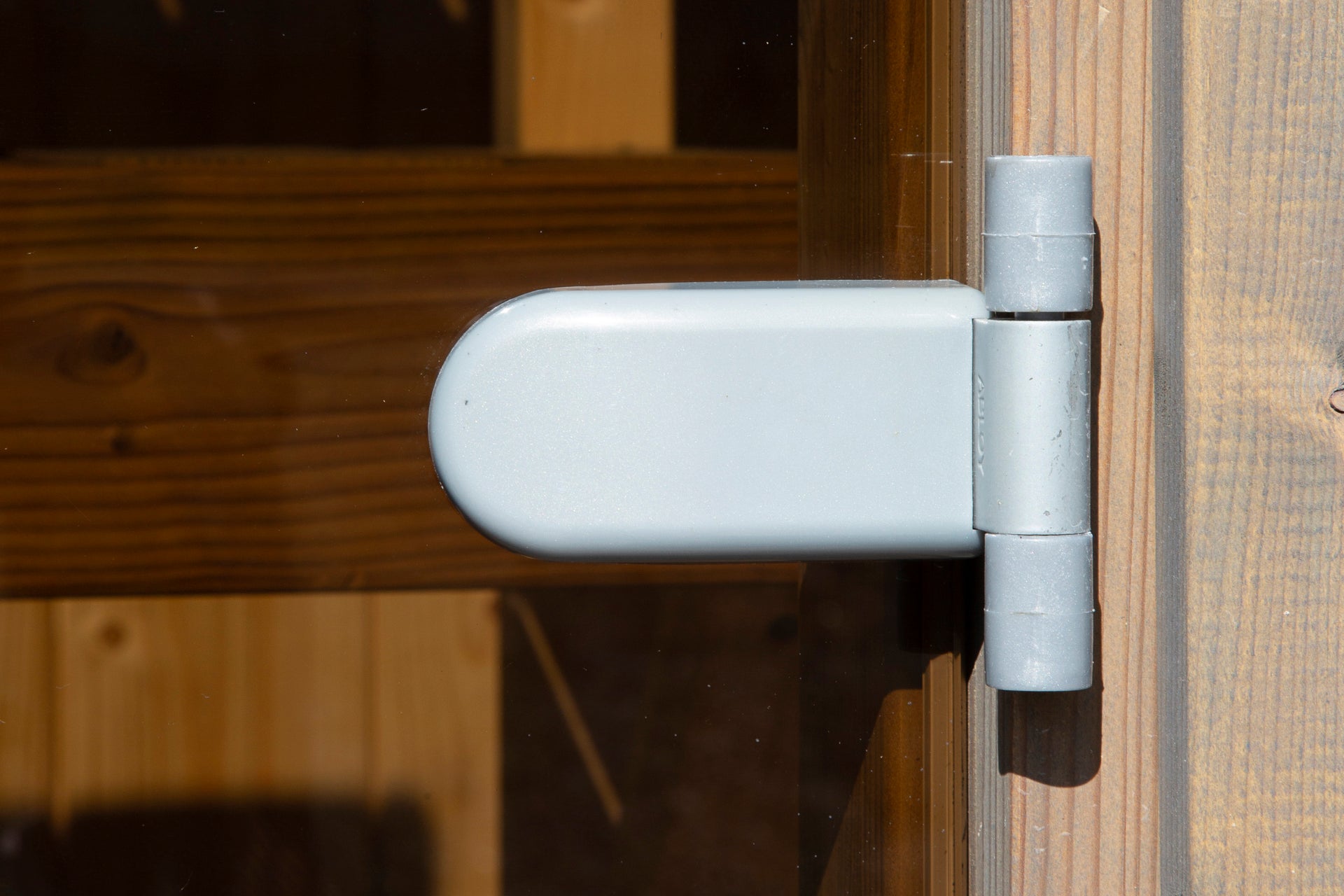 Wolff Finnhaus Saunafass Cees 2116 Bausatz mit schwarzen Dachschindeln