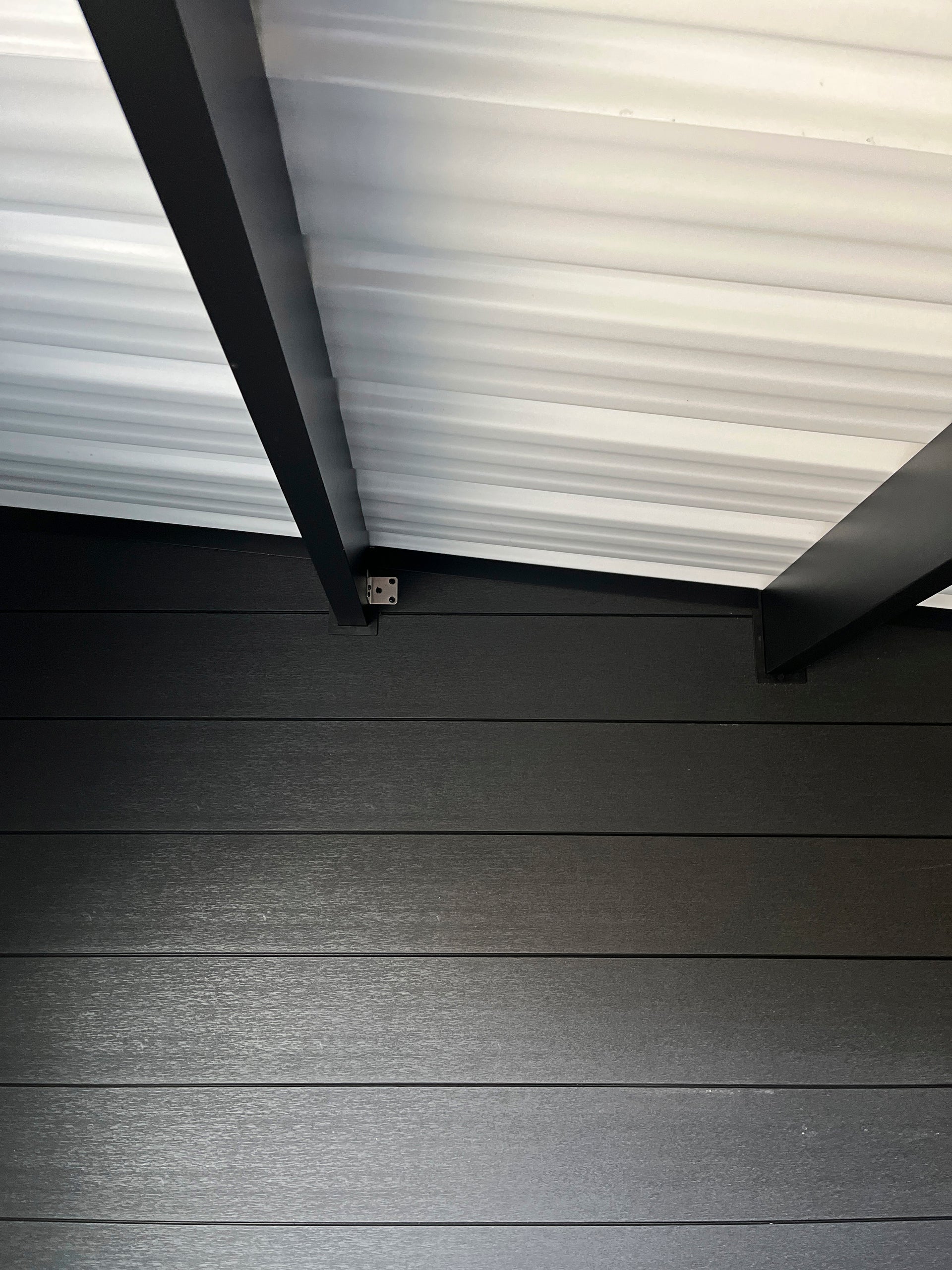 Wolff Finnhaus WPC-Haus Tona 6024 Anthrazit mit Wandpaket