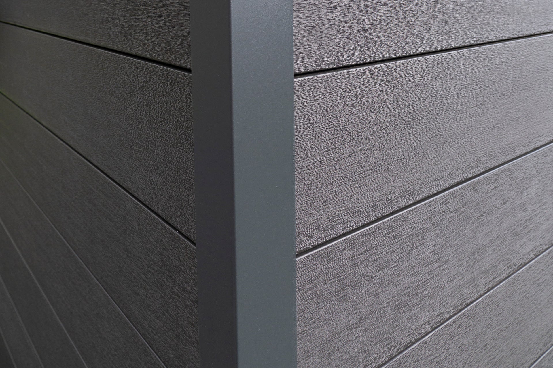 Wolff Finnhaus WPC-Haus Tona 6030 Hellgraumit Wandpaket