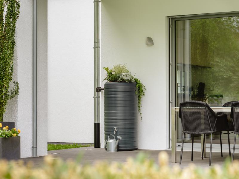 Garantia Regentonne Nordic 2in1, 300 Liter, graphit grey, inkl. Pflanzschale