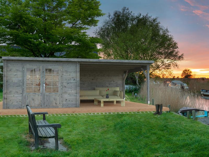 Palmako Blockbohlenhaus Ella 8,7 + 10,0 mit Anbaudach und Rückwand 28 mm graue Tauchgrundierung