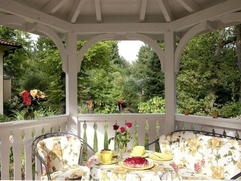 Skan Holz Pavillon Nancy Größe 2 in weiß