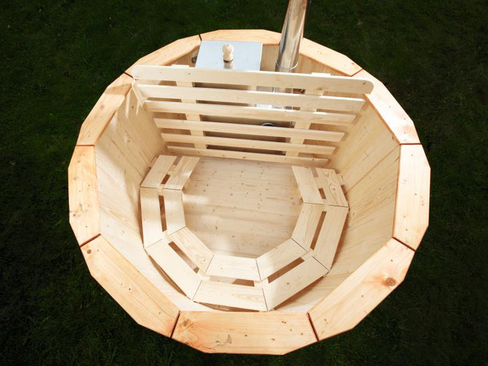 Wolff Finnhaus Badebottich Hot Tub de luxe Eiche mit grauem GFK-Einsatz, integriertem Außenofen