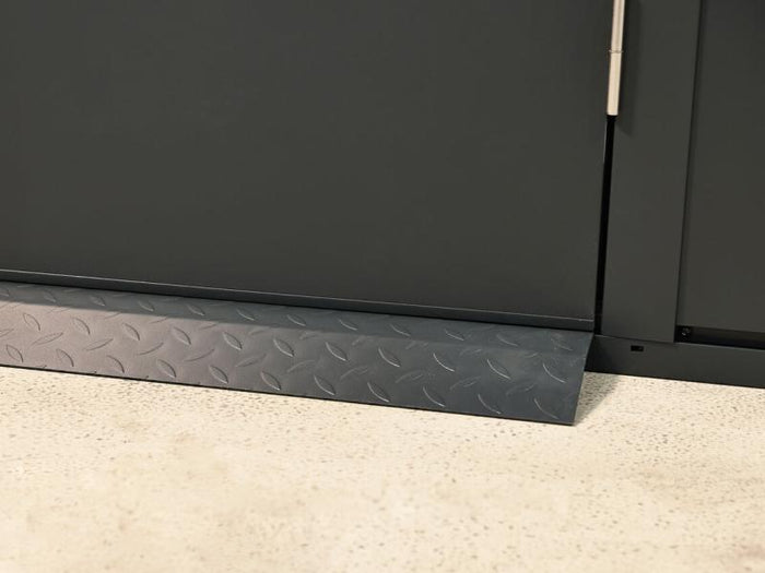 Wolff Finnhaus Metall Bodenrampe Doppeltür