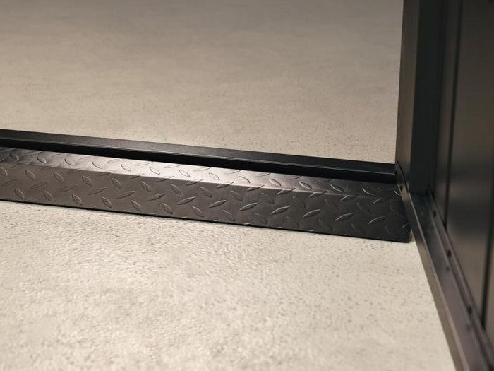 Wolff Finnhaus Metall Bodenrampe Einzeltür