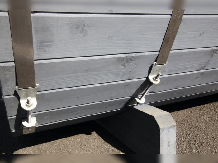 Wolff Finnhaus Saunafass Basic 250 montiert DS schwarz Anstrich Kiefer