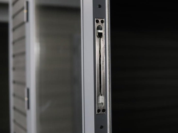 WPC Gartenhaus Linia 5228 mit Anbaudach und Rückwand, inkl. Dachrinnen-Set, Anthrazit