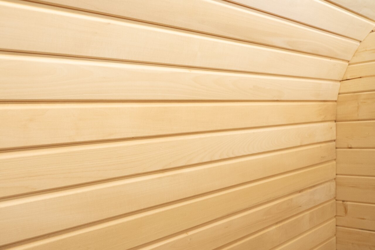 Wolff Finnhaus Innenausstattung 3324 Lindenholz im Umkleideraum