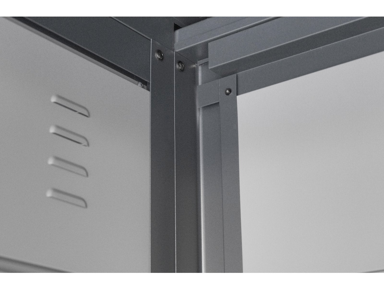 451050_9.BMP