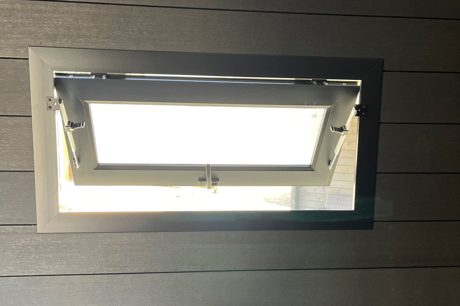 Wolff Finnhaus WPC-Haus Tona 6030 Anthrazit mit Wandpaket