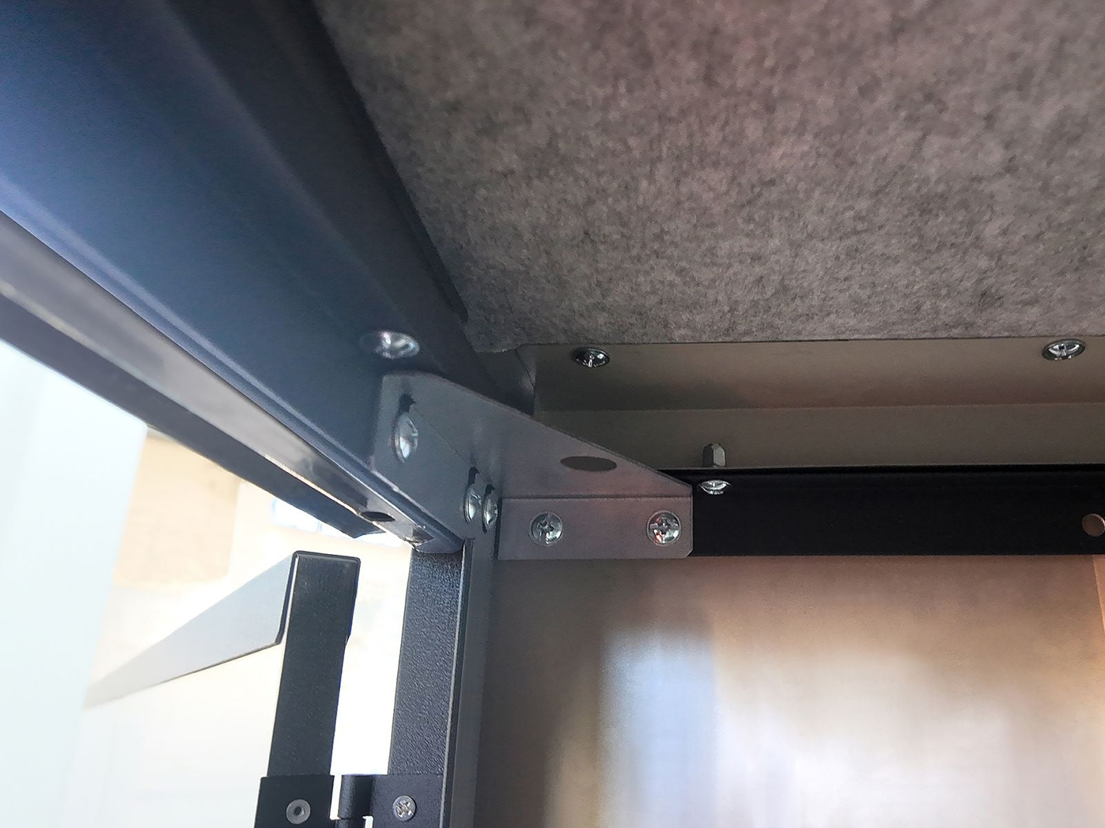 70219090700_4.JPEG
