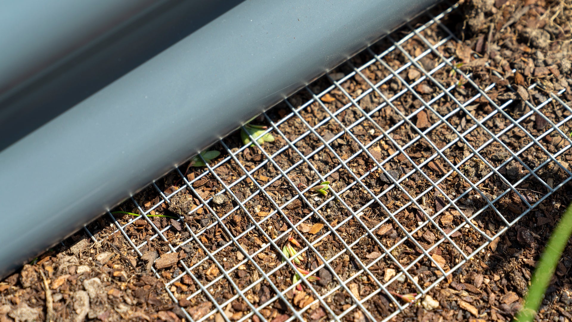 Vitavia Gewächshaus-SET Palma 3250 ESG/HKP schwarz, inkl. Hochbeet Linus IN-OUT, inkl. Mäusegitter für Hochbeete und Metallsieb-Set