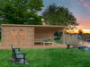 Palmako Blockbohlenhaus Ella 8,7 + 10,0 mit Anbaudach und Rückwand 28 mm braune Tauchgrundierung