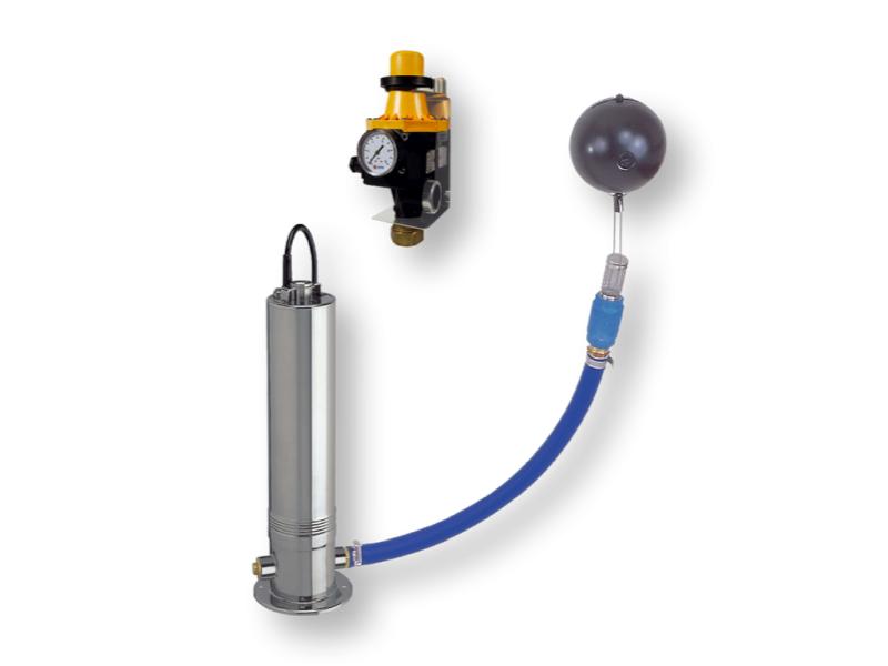Roth Regenwasseranlage für Haus&Garten 5000 Liter, mit Tauchdruckpumpe und Nachspeisung